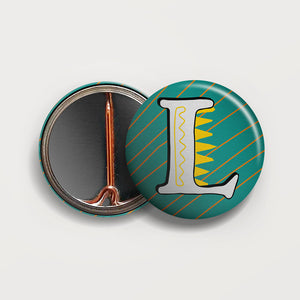 Letter L button badge